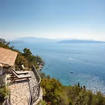 וילה House On The Rocks Katávolos