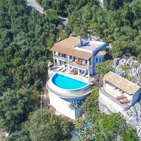וילה House On The Rocks