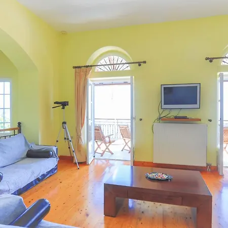 Vila House On The Rocks